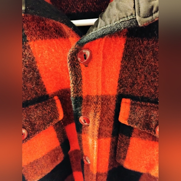 Vintage Women’s Woolrich Buffalo Plaid Heavy Wool Shirt Jacket Size: 16 (Large) - Picture 4 of 12